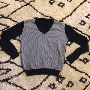 Lagerfeld navy patterned v neck sweater Medium